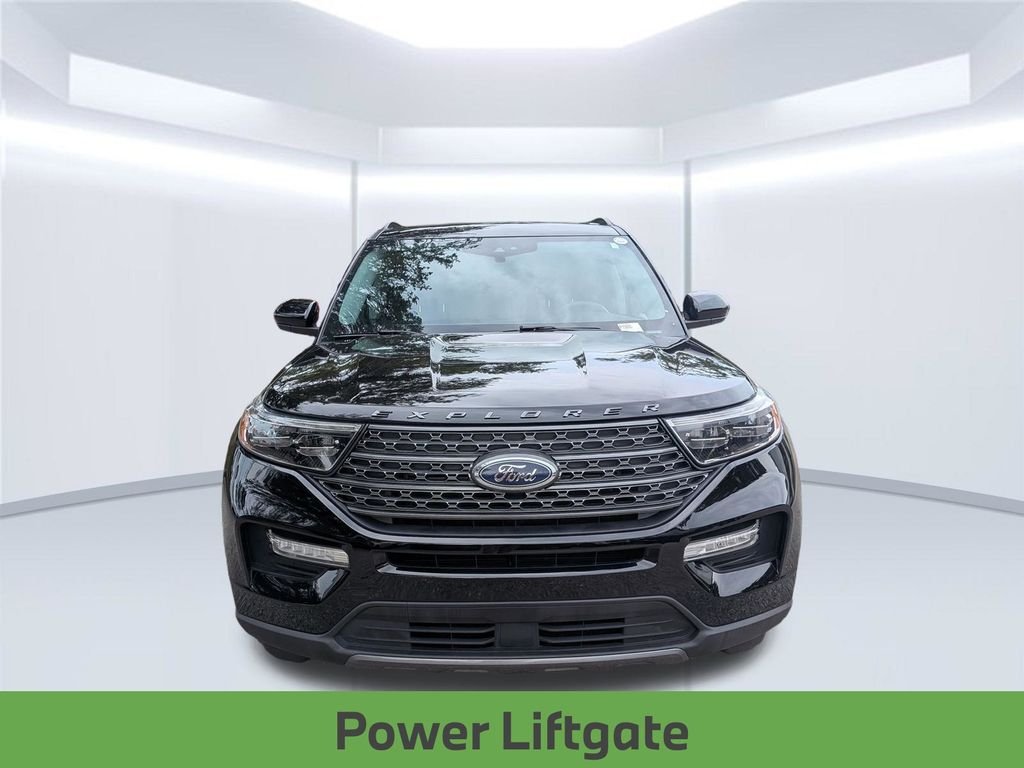 Used 2023 Black Metallic Ford XLT image 11