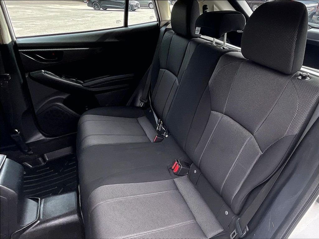 Used 2019 White Subaru 2.0i image 25
