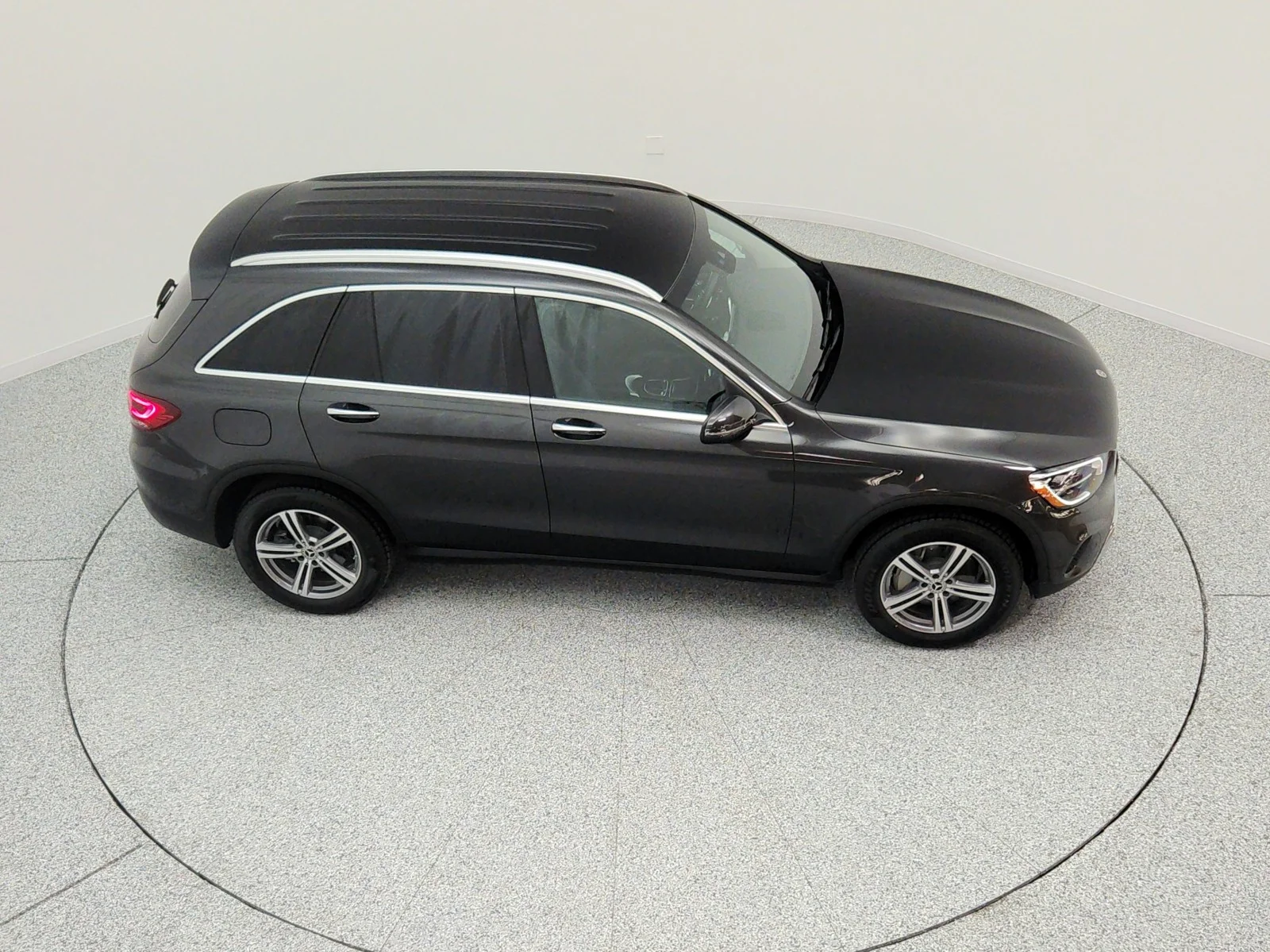 Used 2022 Graphite Grey Metallic Mercedes-Benz GLC 300 SUV image 24
