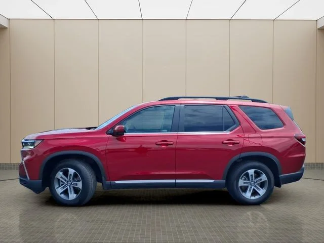 Used 2025 Red Honda EX-L image 14