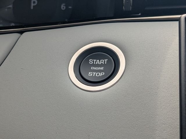 New 2026 White Land Rover S image 29