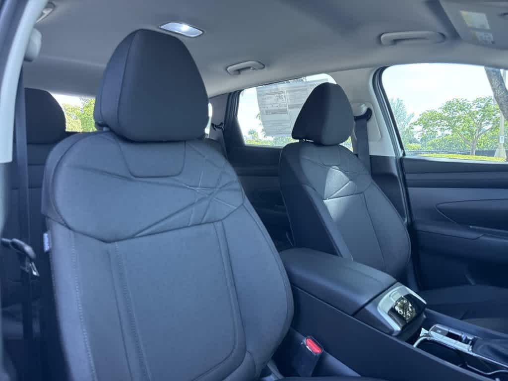 New 2026 Serenity White Pearl Hyundai SE FWD image 27