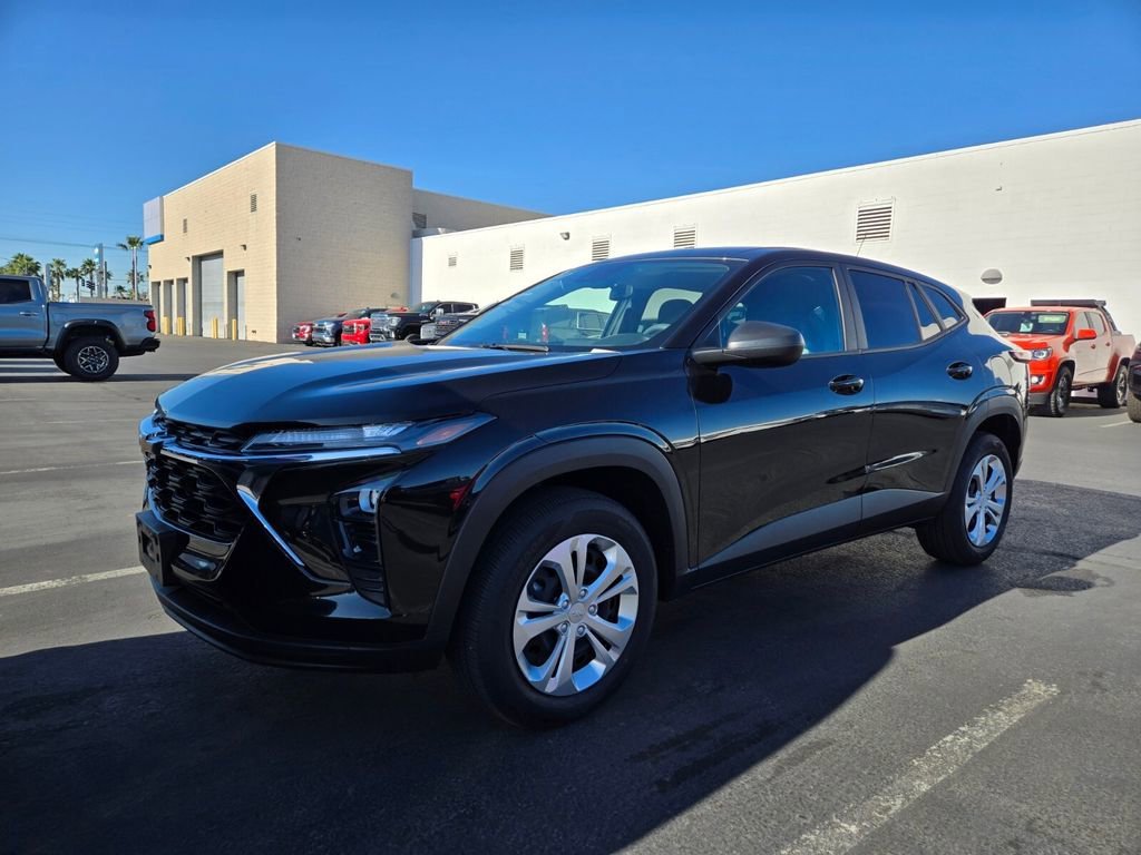 2024 Chevrolet Trax LS