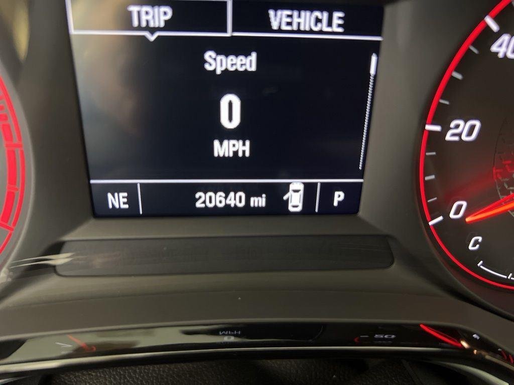 Used 2024 Summit White Chevrolet 1RS image 12