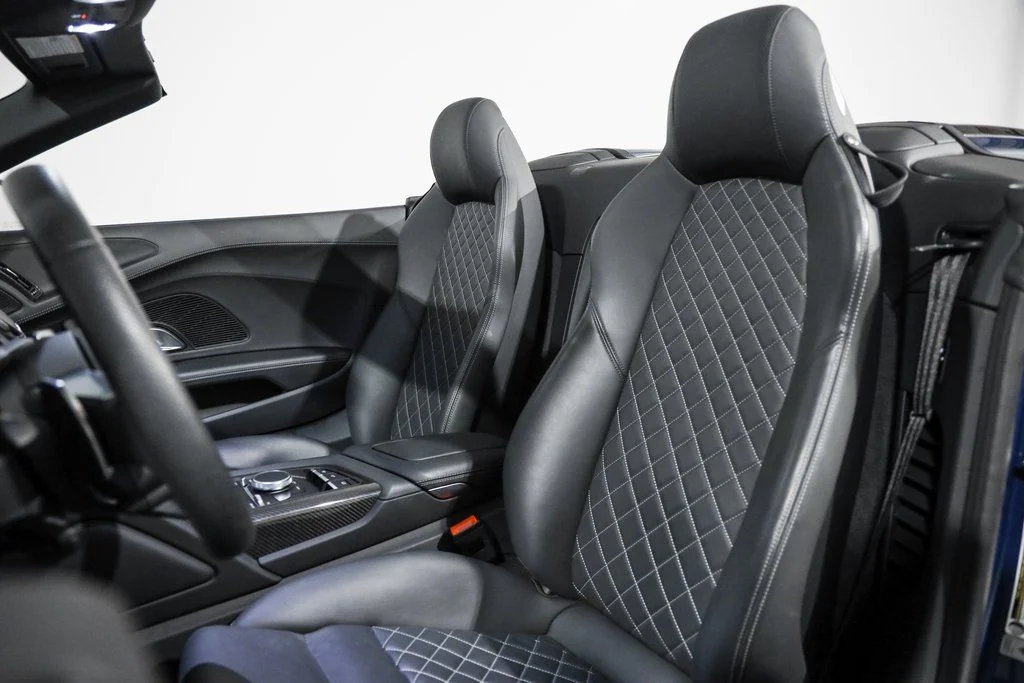 Used 2023 Blue Audi V10 performance image 34