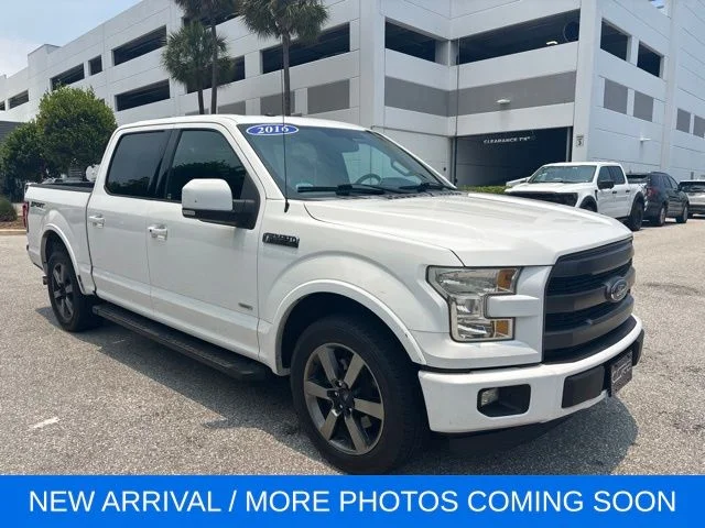 Used 2016 Oxford White Ford Lariat image 1