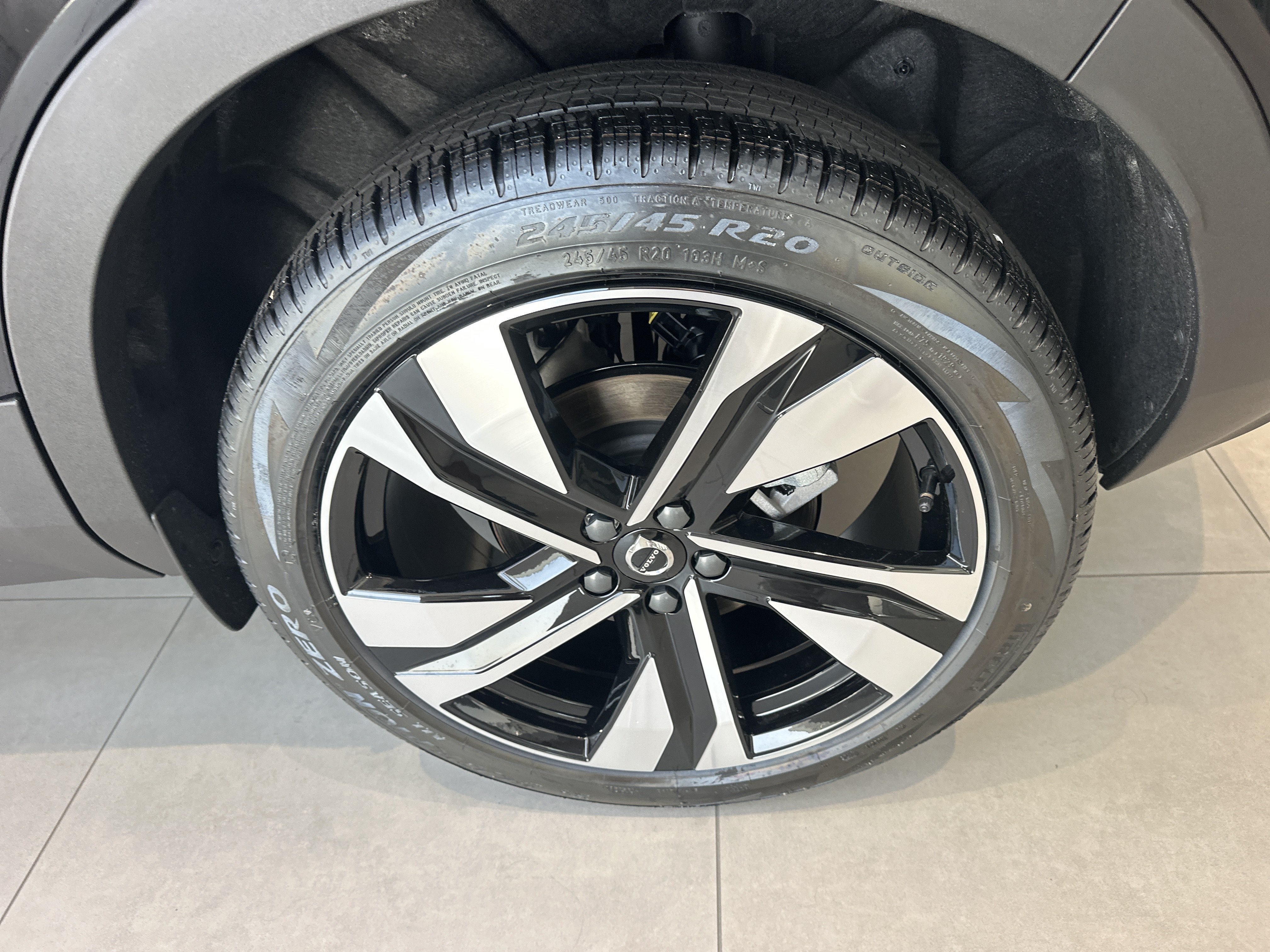 New 2026 Onyx Black Volvo Plus image 6