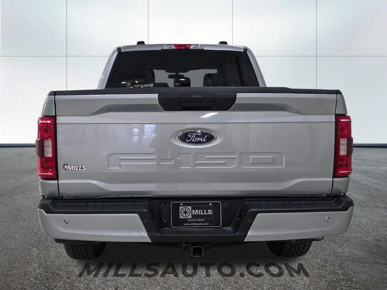 Used 2022 Silver Ford XLT image 6