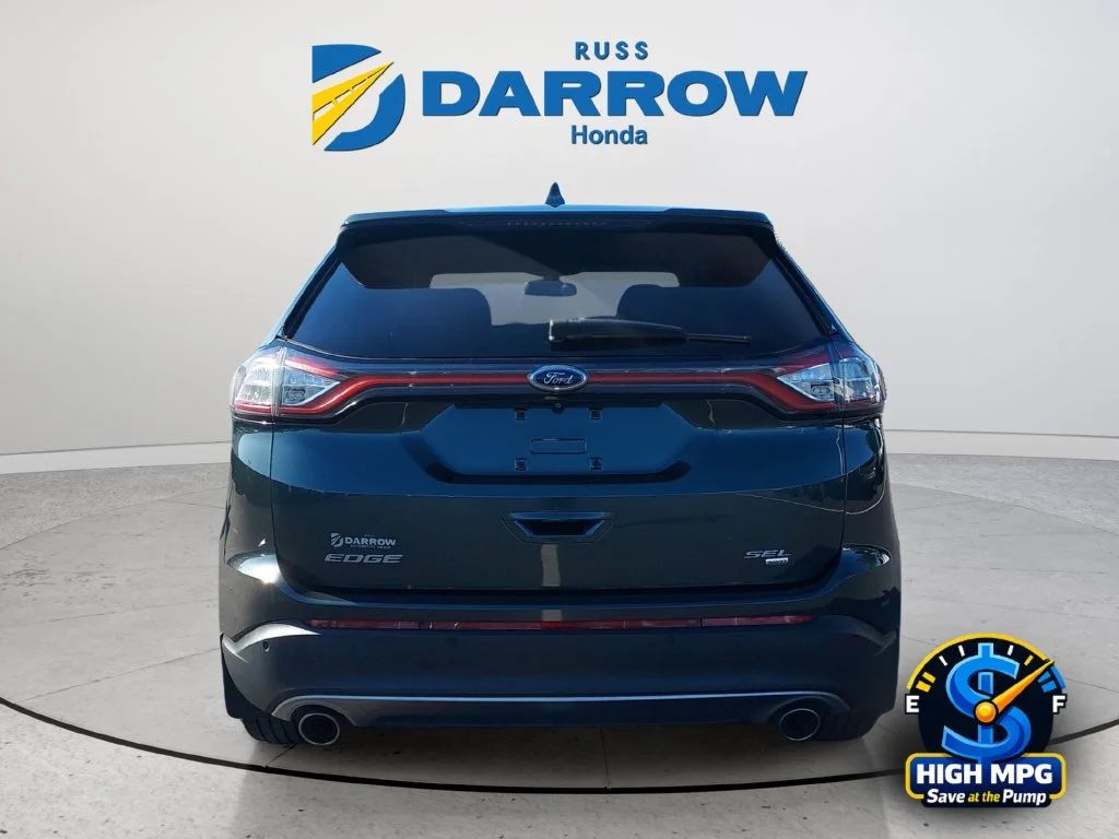 Used 2015 Gray Ford SEL image 4