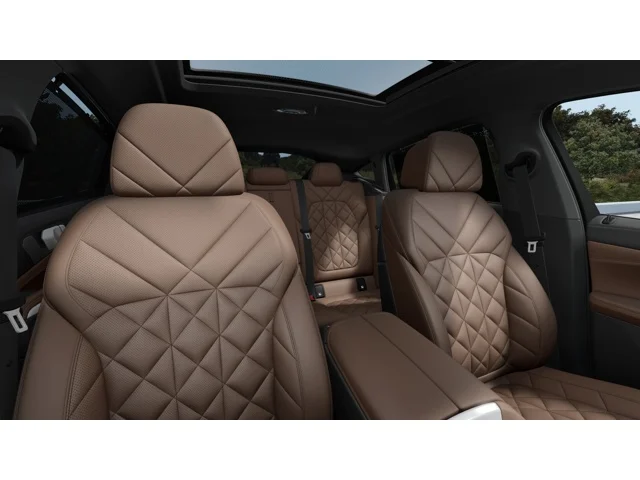 New 2027 Black Sapphire Metallic BMW  image 11