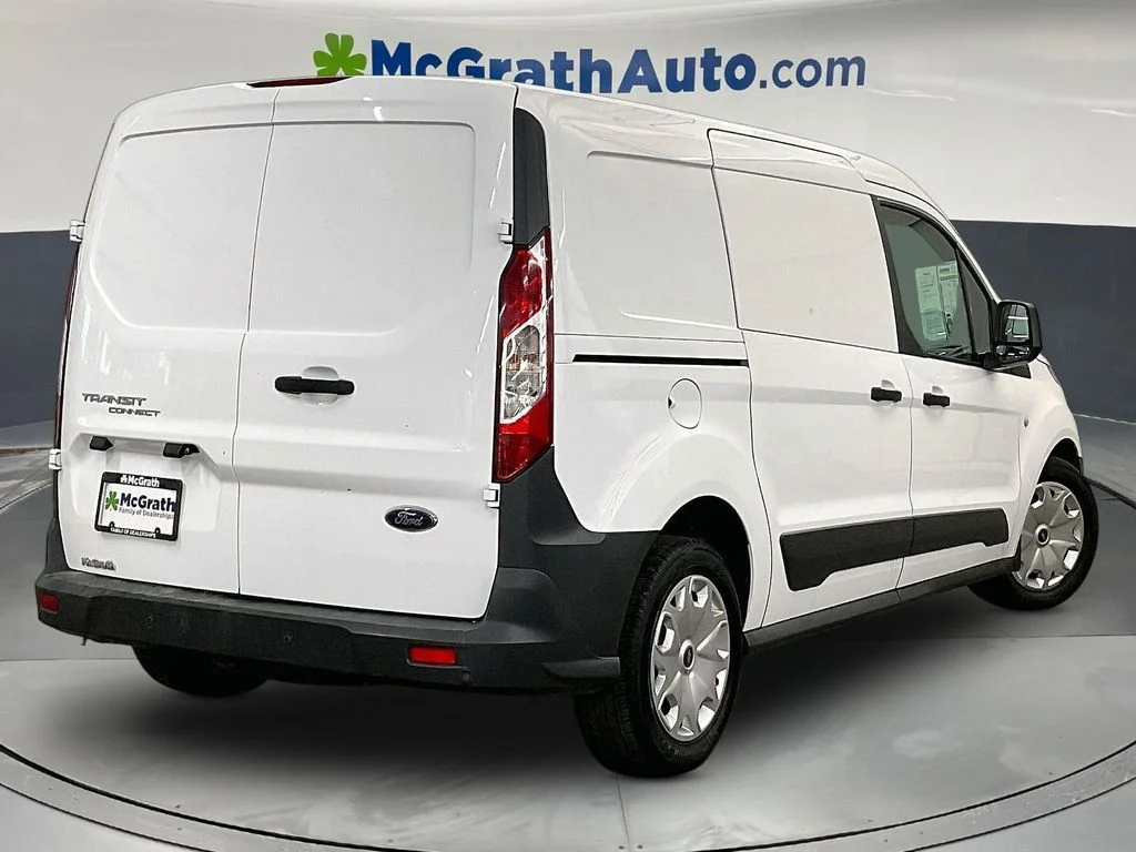 Used 2017 White Ford XL image 16
