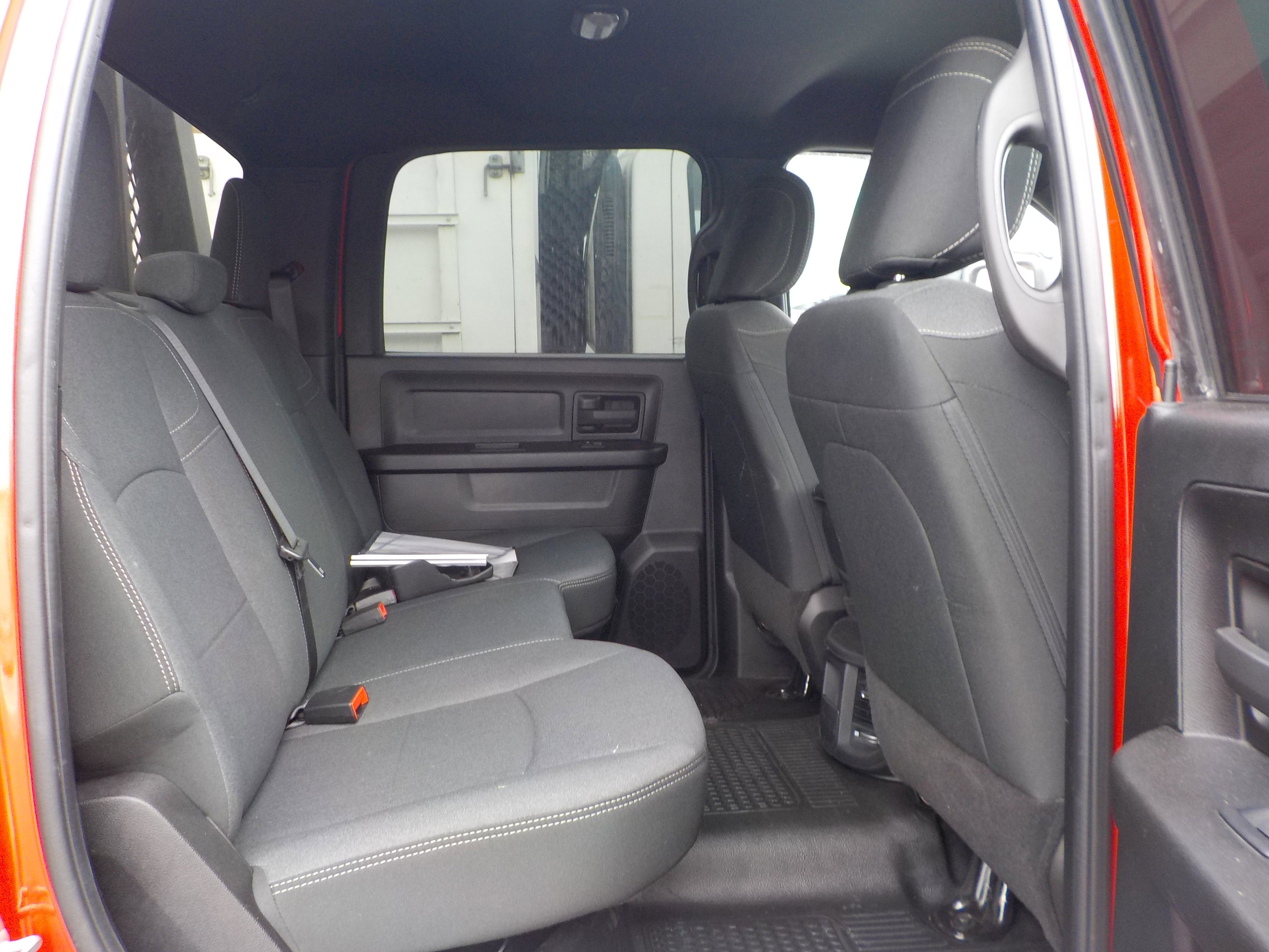 2023 RAM Ram 3500 Chassis Cab Tradesman - Photo 7