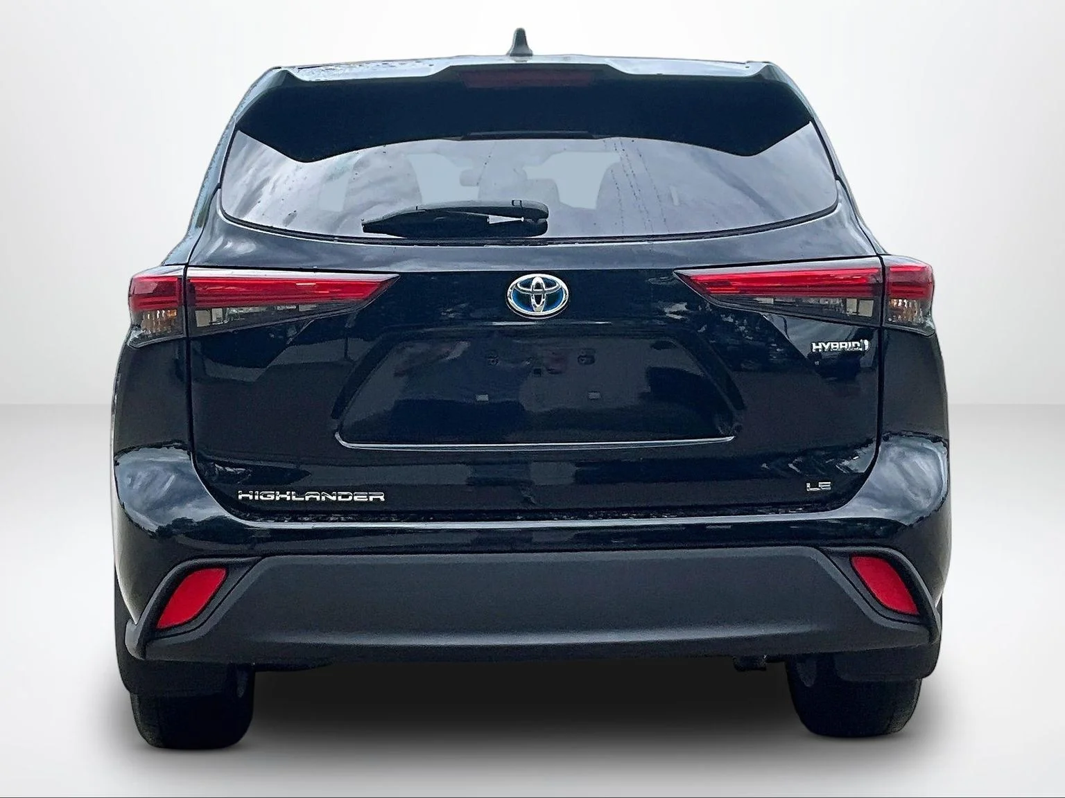 Used 2023 Black Toyota LE image 5