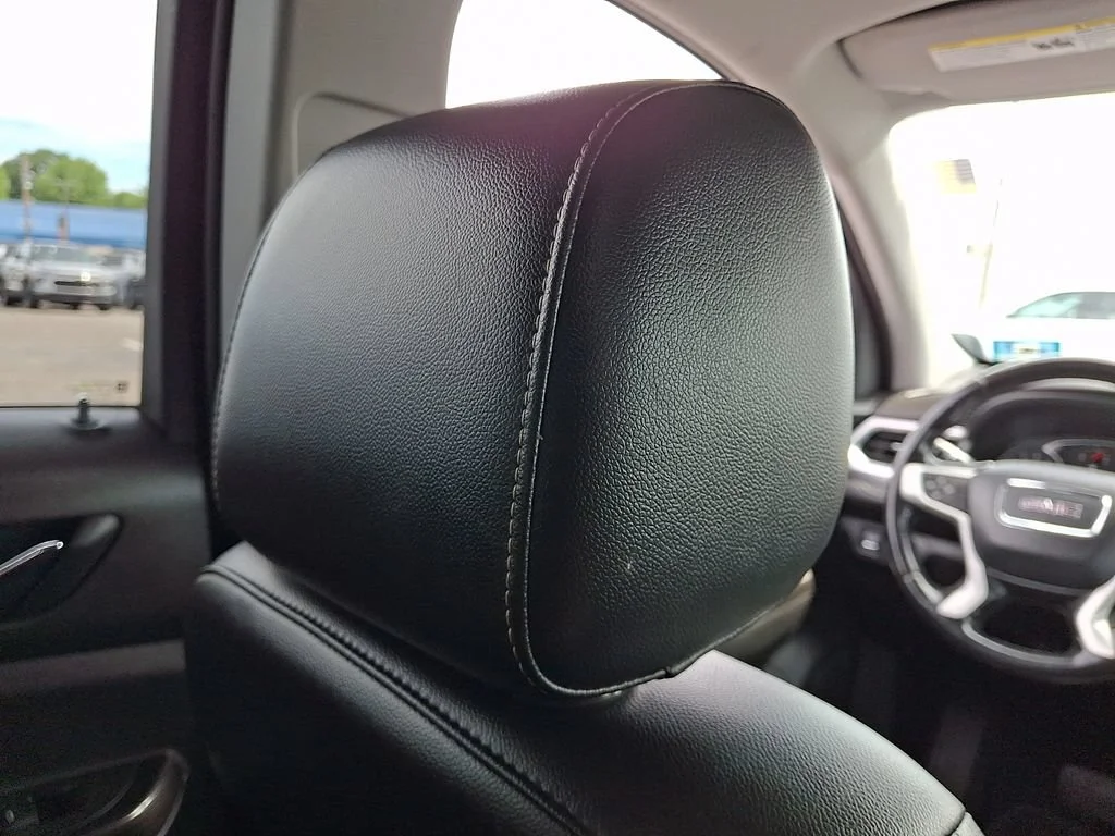 Used 2020 RED QUARTZ TINTCOAT GMC SLT image 14
