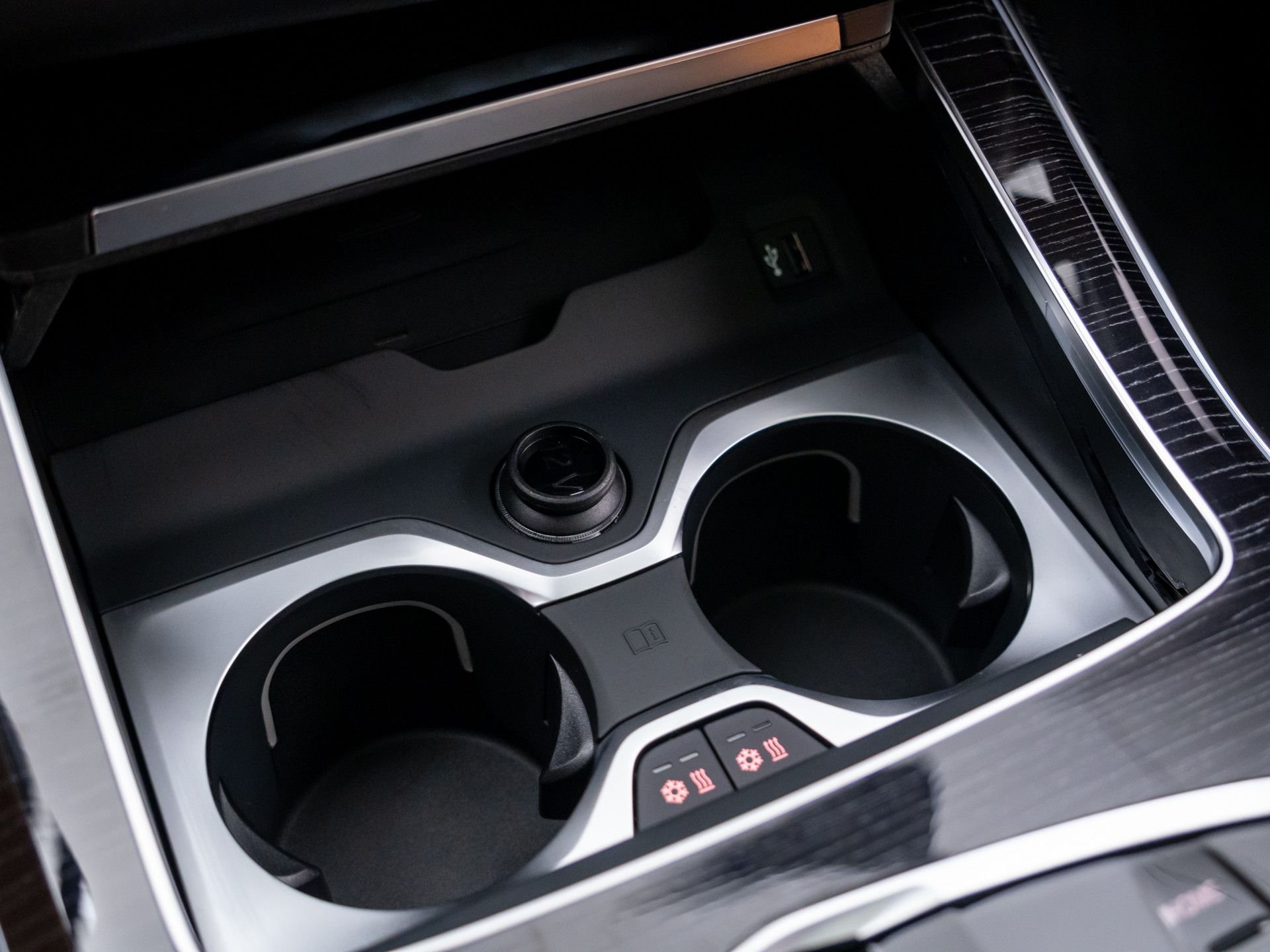 New 2027 Carbon Black Metallic BMW xDrive40i image 32