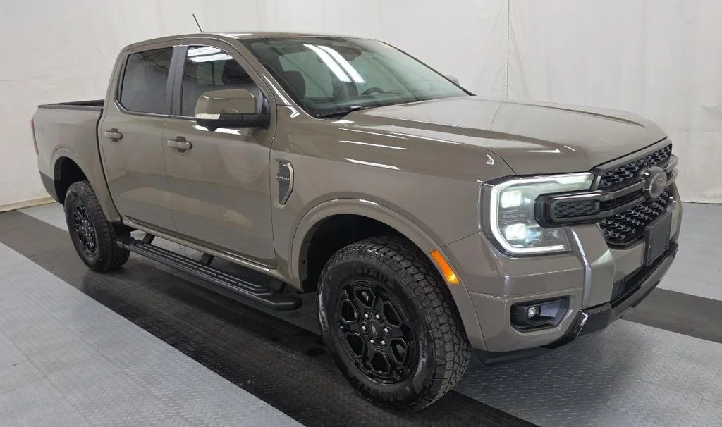 Used 2025 Gray Ford Lariat image 1
