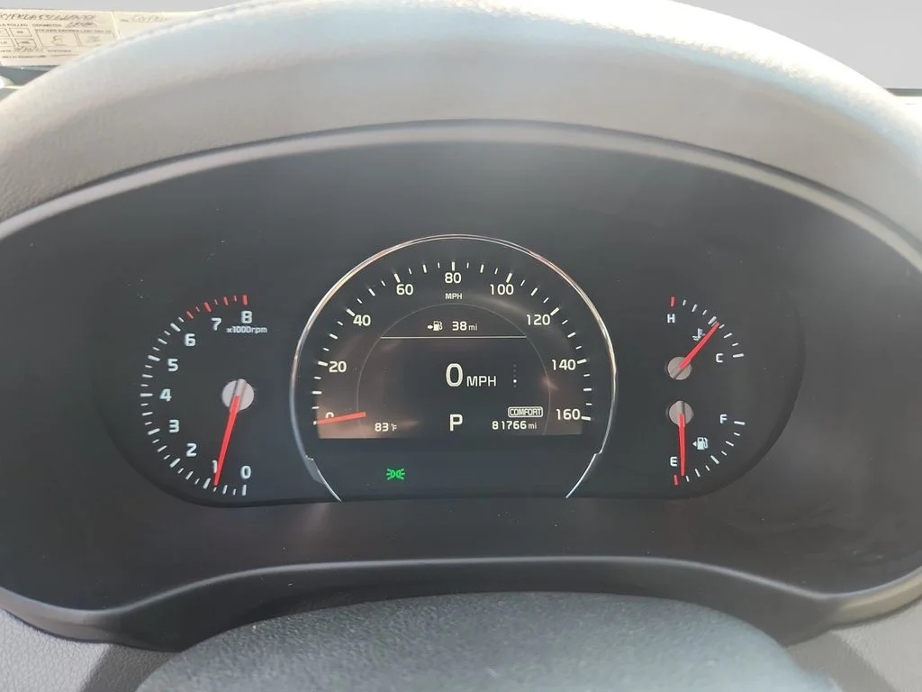 Used 2020 Purple Kia SX image 14