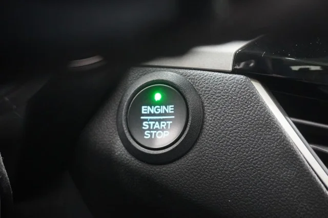 Used 2021 BLUE Ford SEL image 27