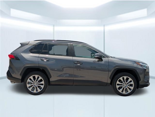 Used 2023 Gray Toyota XLE Premium image 7