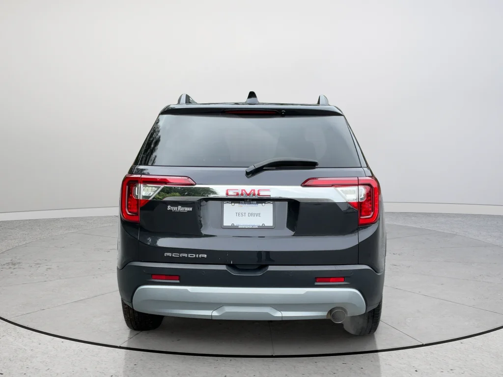 Used 2020 Black GMC SLE image 8