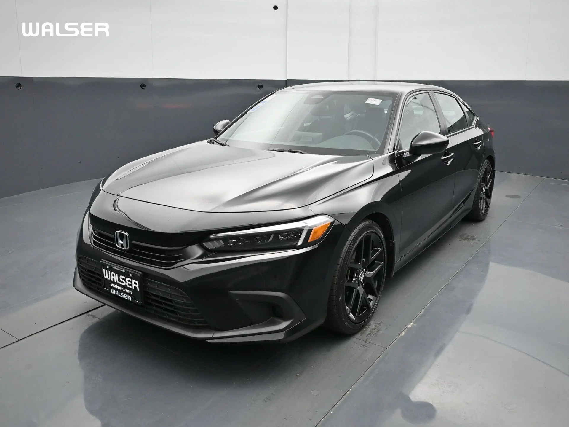 Used 2024  Honda 4D SEDAN 2.0L SPORT AUTO image 1