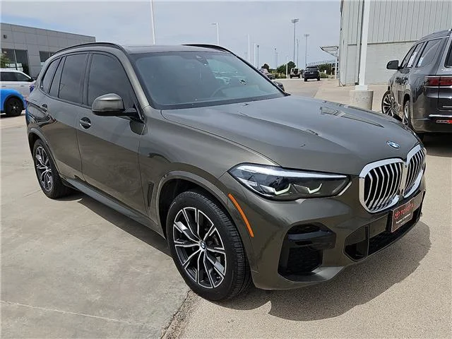 Used 2023 Gold BMW sDrive40i 4x2 Sports Activity Vehicle image 6