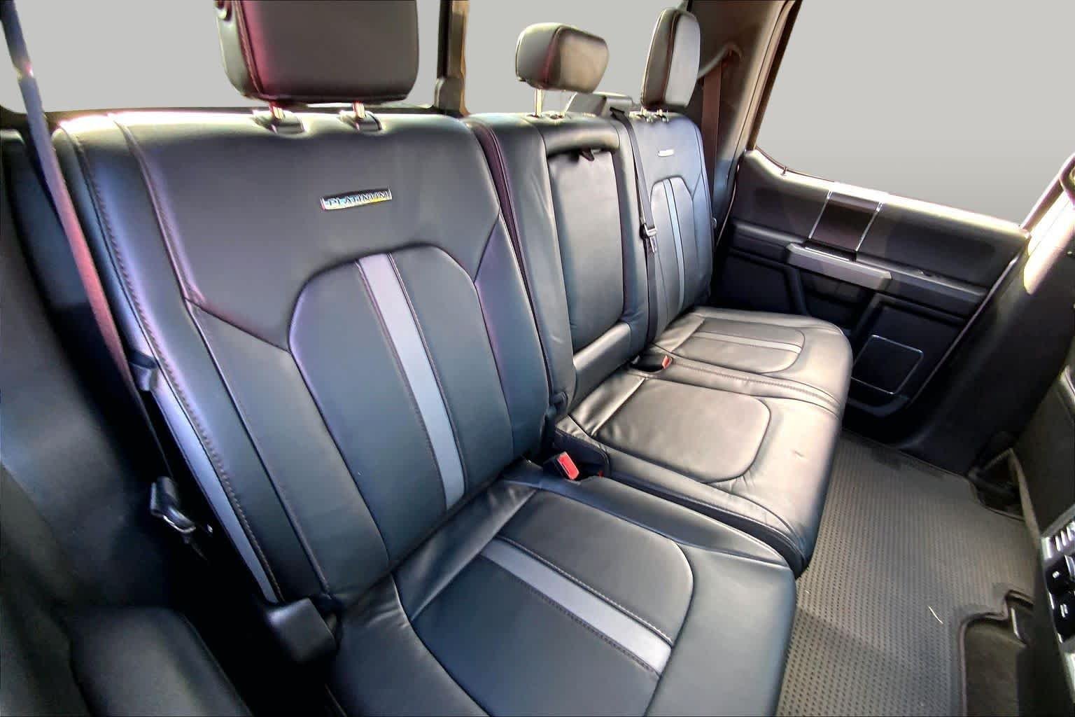 Used 2018 Ingot Silver Metallic Ford Platinum image 20