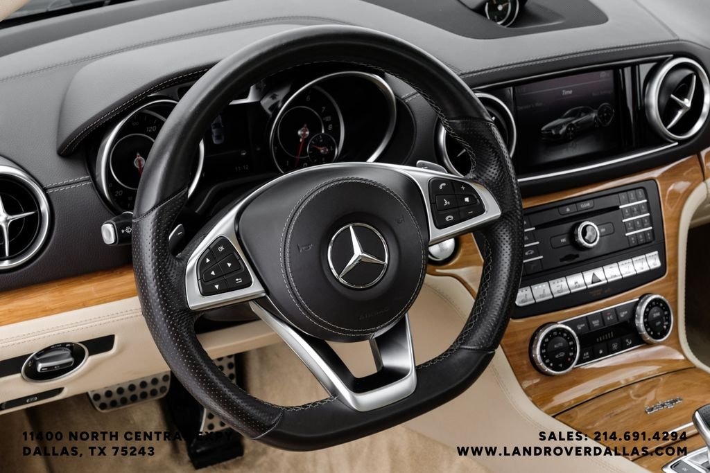 Used 2018 White Mercedes-Benz SL 550 image 16