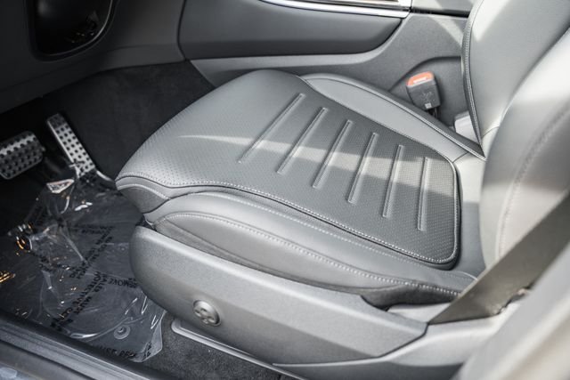 New 2027 Black Mercedes-Benz GLC 300 Coupe image 32