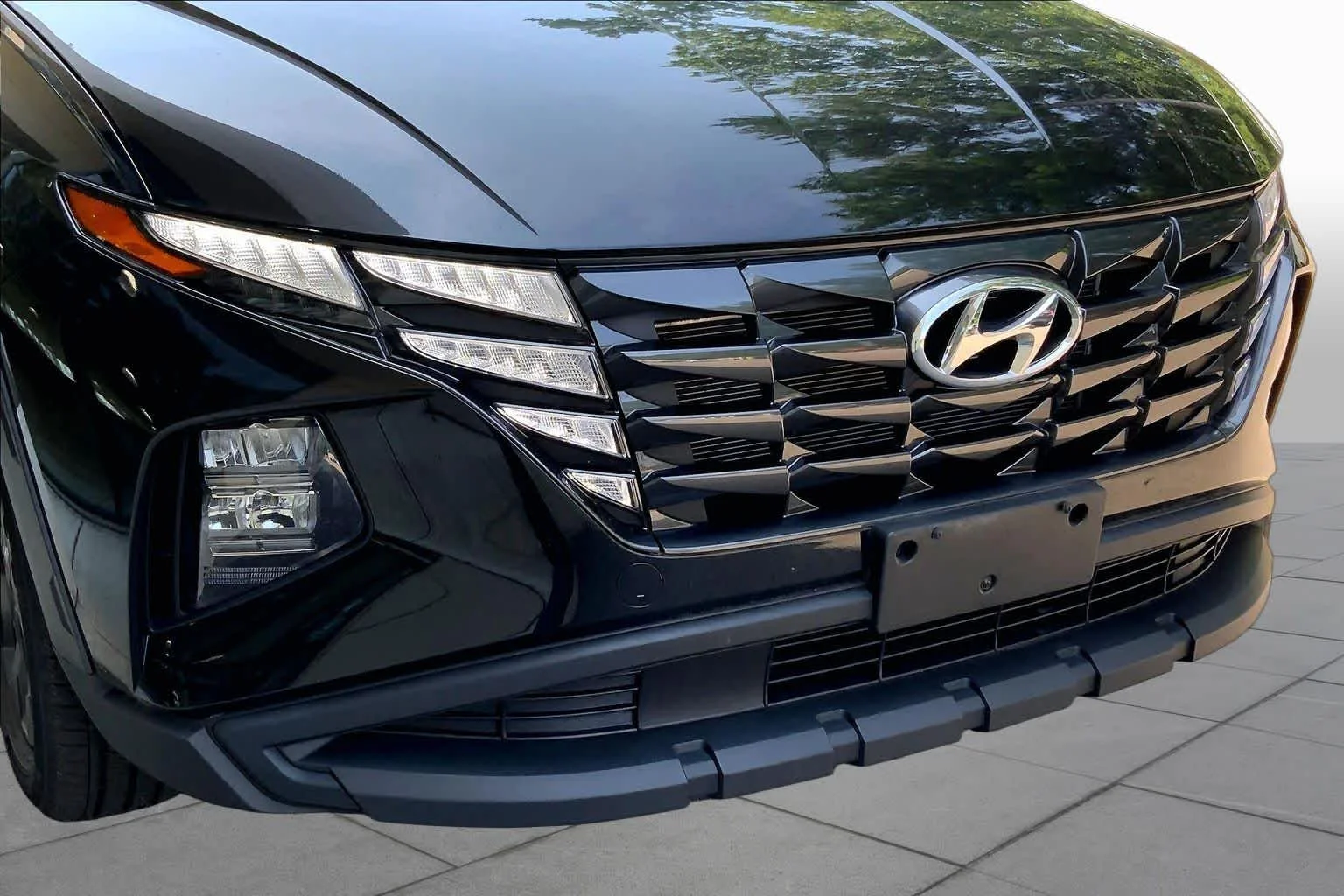 Used 2024 Black Pearl Hyundai XRT image 29
