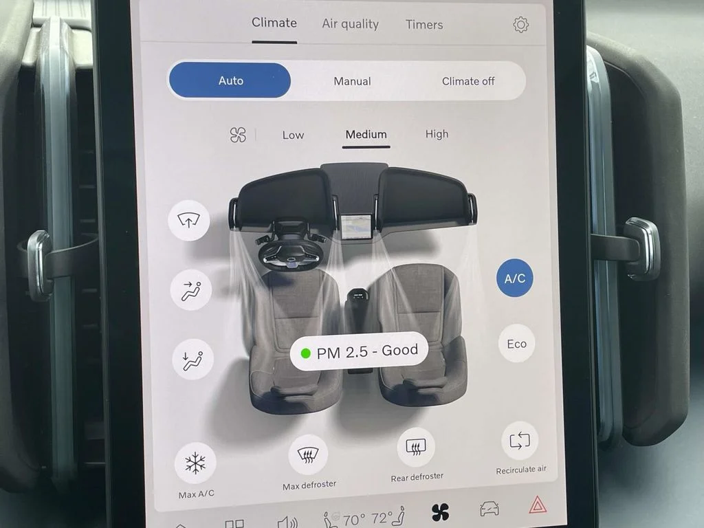 2025 Volvo EX30 Ultra - Photo 21