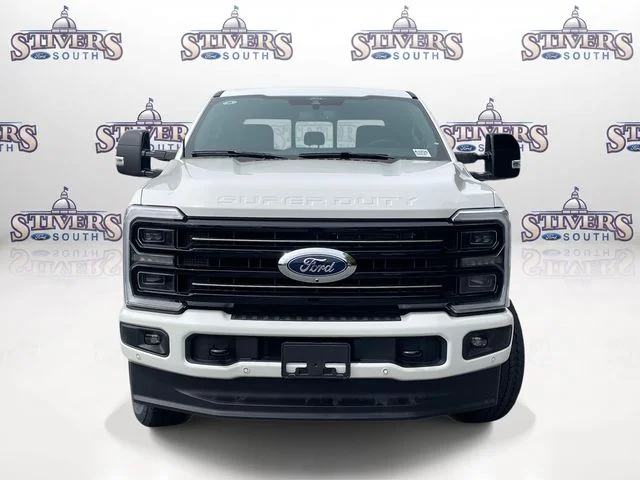 New 2026 Star White Metallic Tri-Coat Ford Platinum image 6