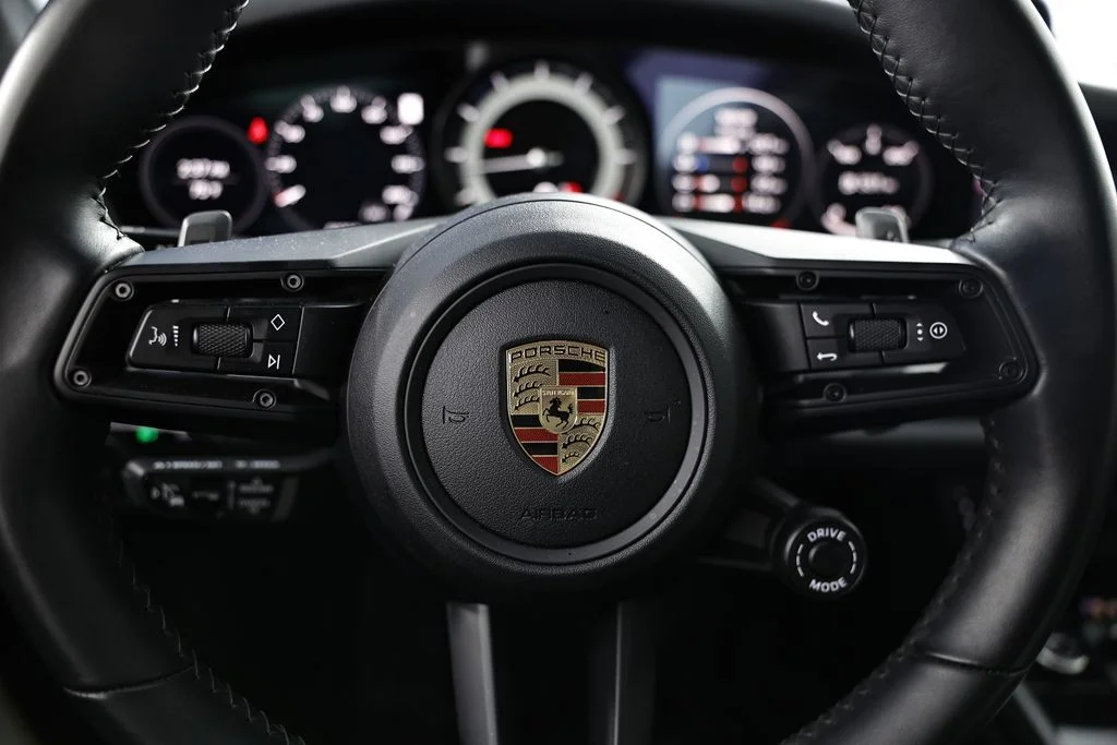 Used 2020  Porsche Carrera S image 34