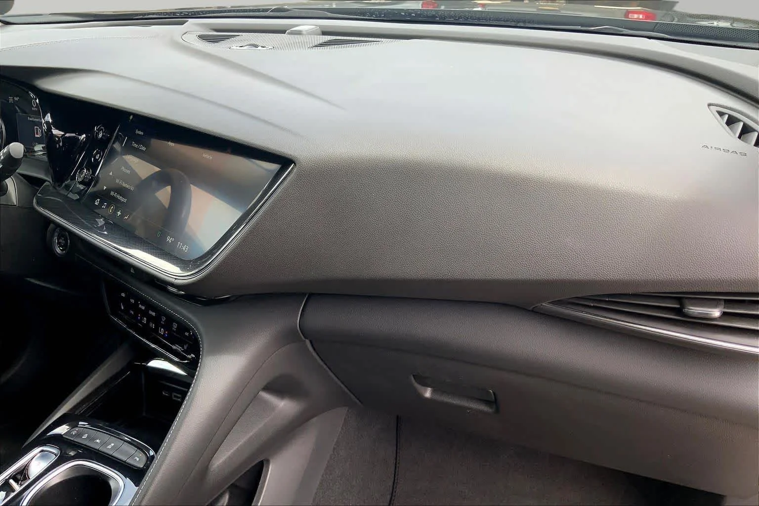 Used 2023 Ebony Twilight Metallic Buick Essence image 18