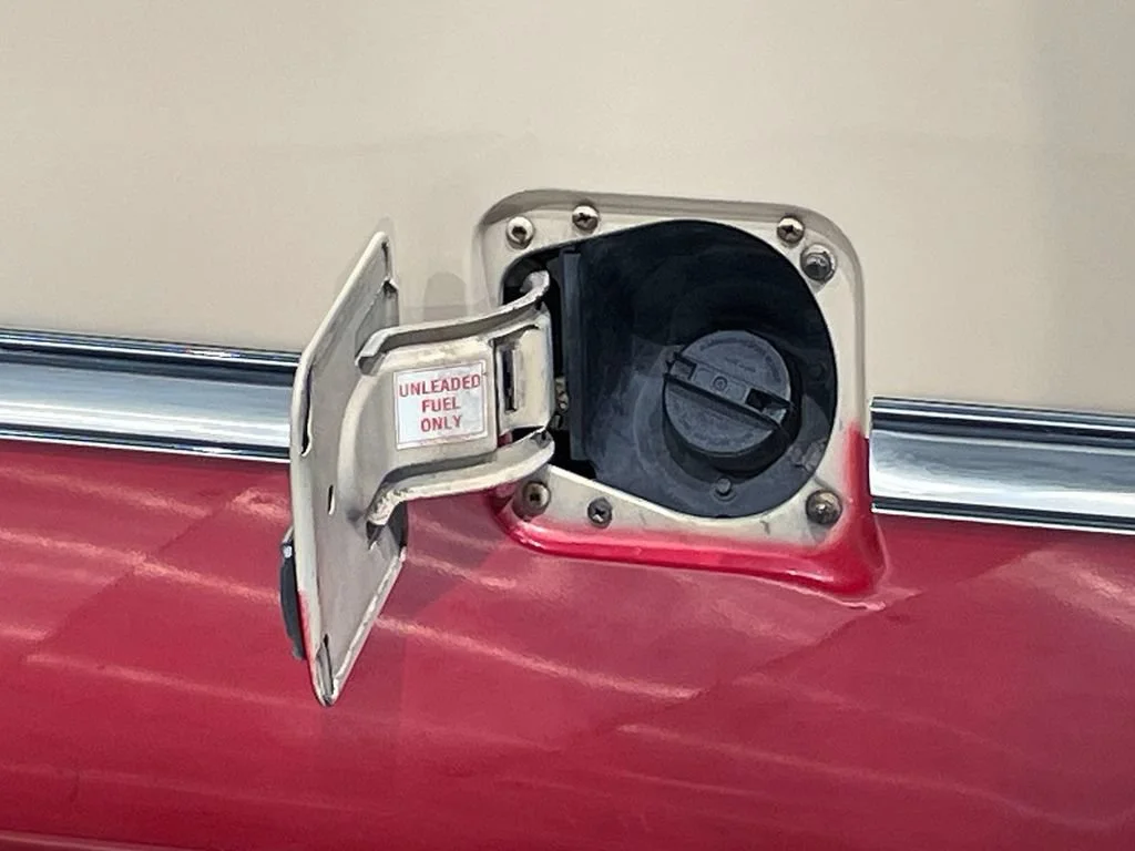 Used 1985  Chevrolet NA image 15