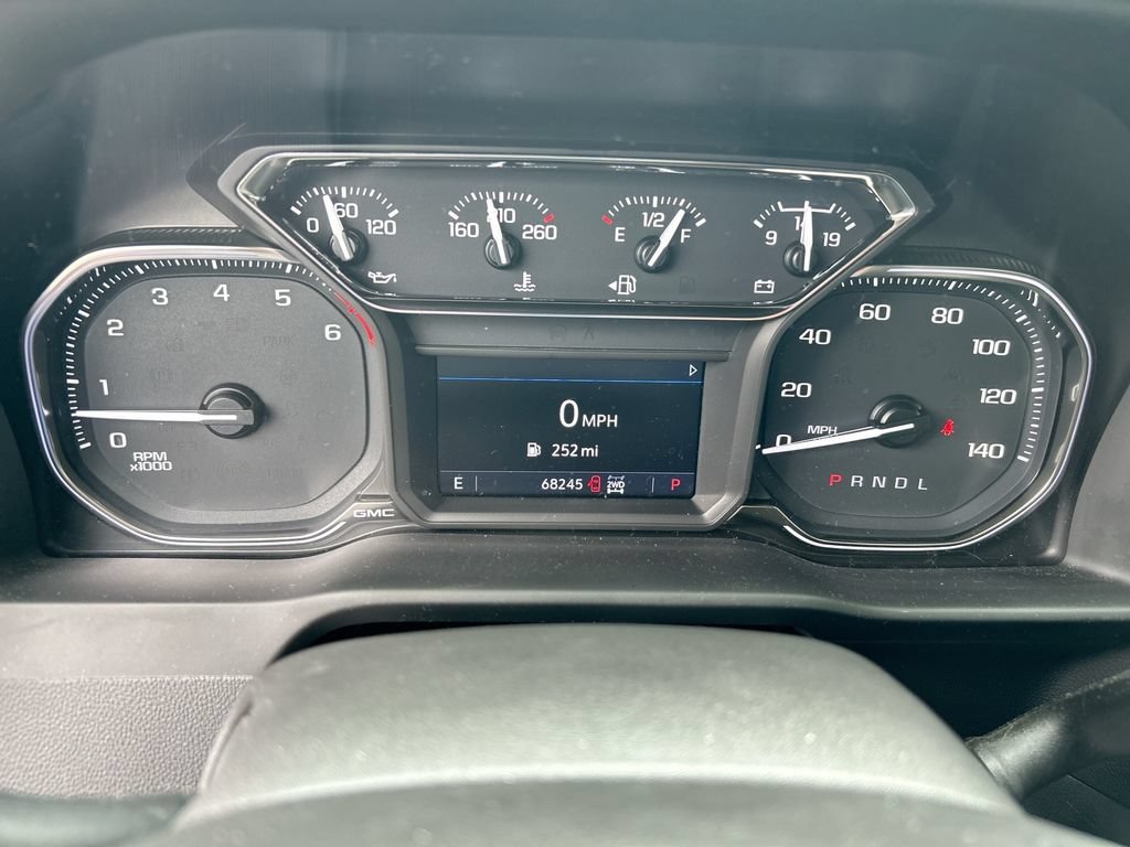 Used 2022 ONYX BLACK GMC SLT image 15