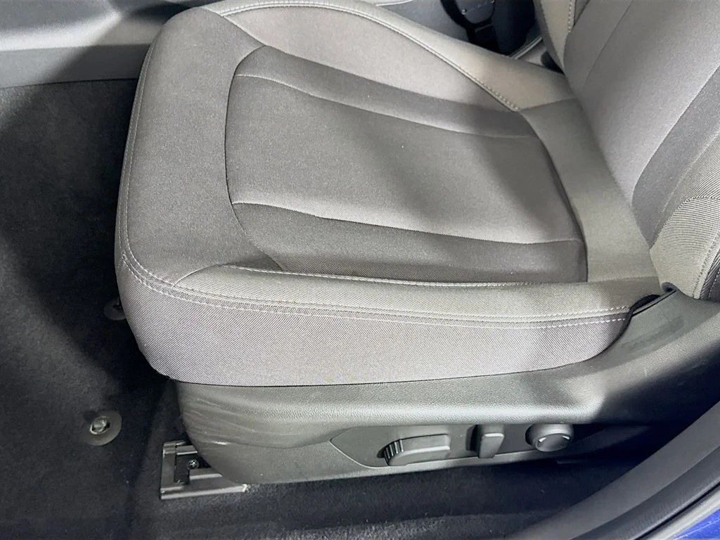 Used 2025 Blue Subaru Premium image 22