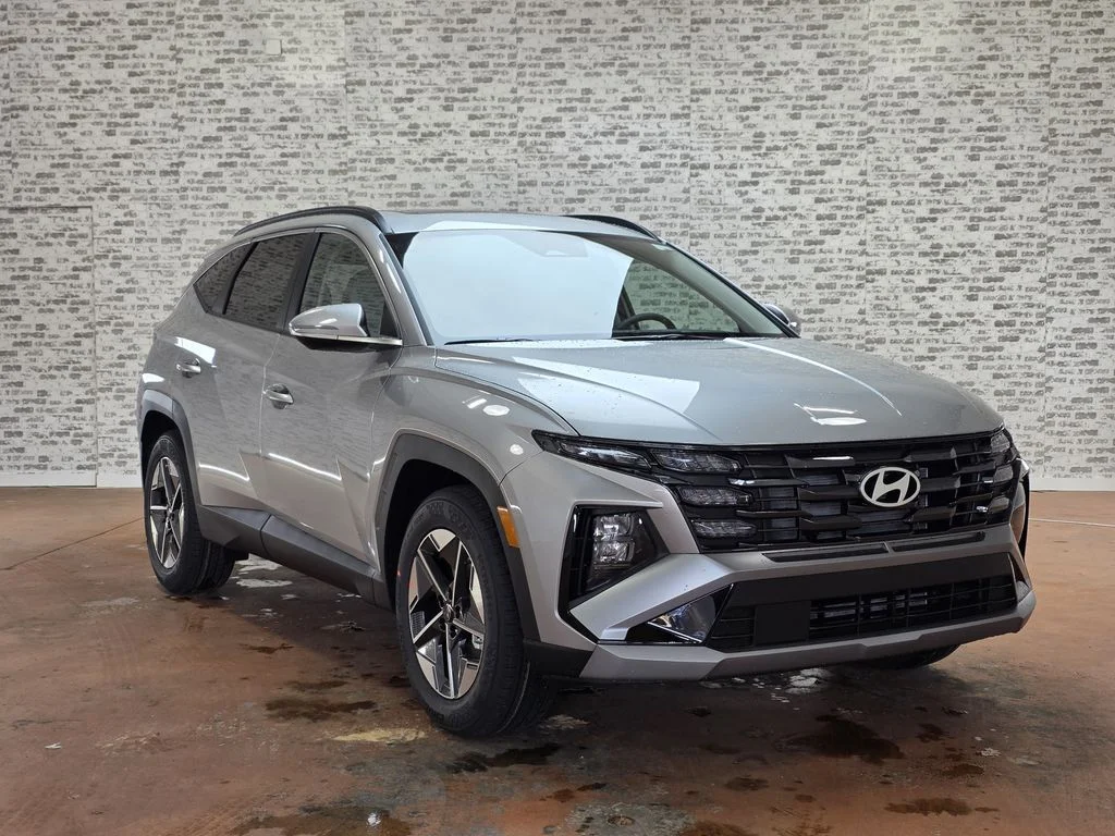 New 2026 Shimmering Silver Hyundai SEL image 1
