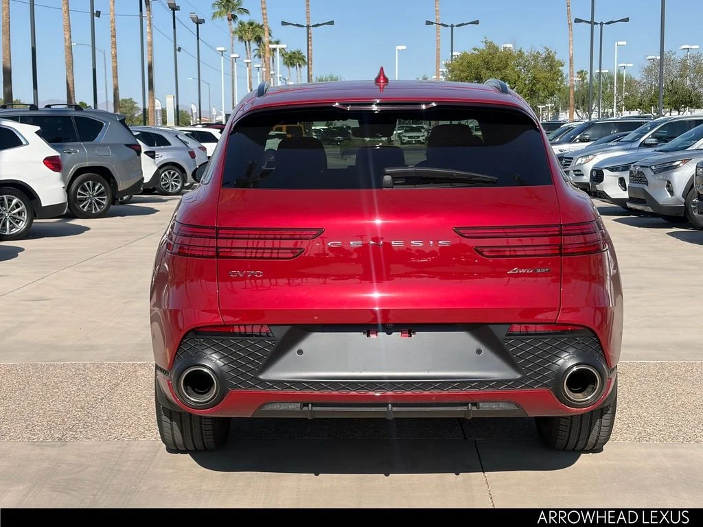 Used 2025 Red Genesis 3.5T Sport image 9