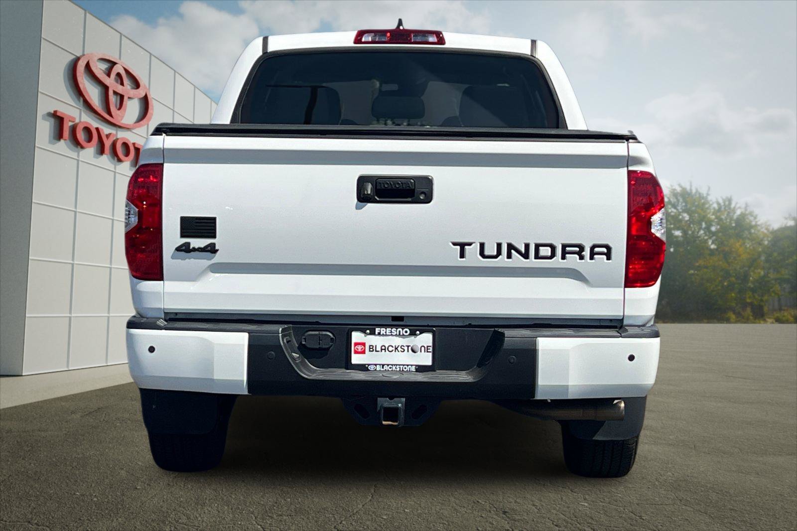 Certified Used 2021 Super White Toyota SR5 image 4