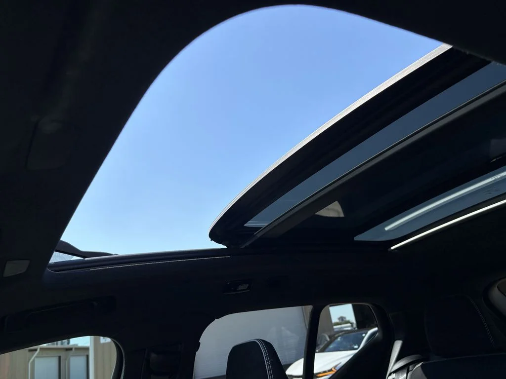 New 2026 Denim Blue Volvo Ultra image 23