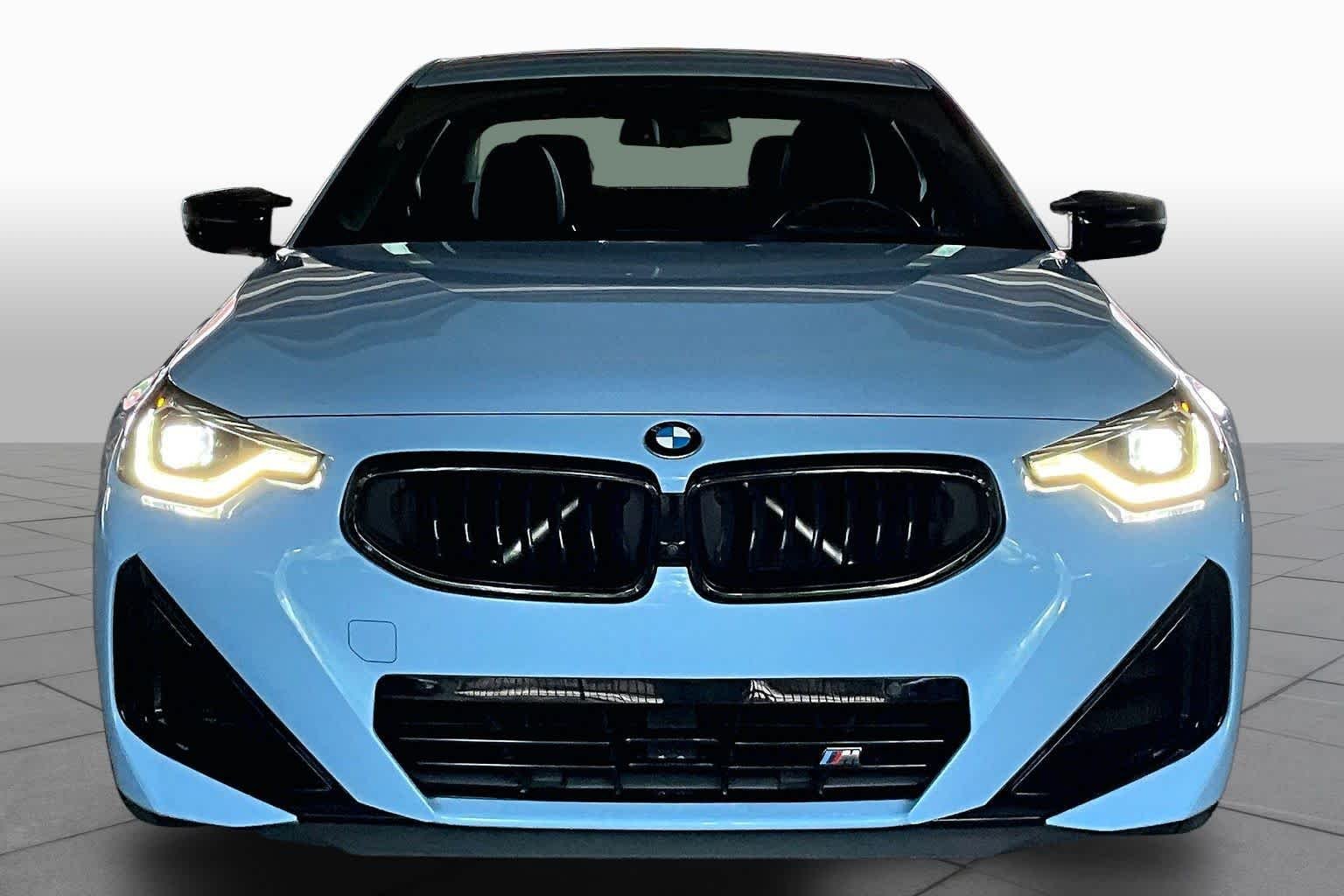Used 2025 Zandvoort Blue BMW M240i image 3