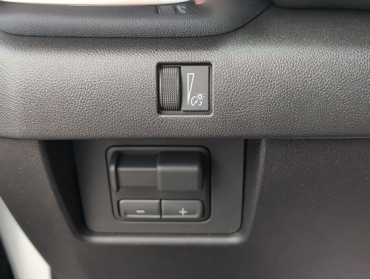 2026 GMC Canyon Elevation - Photo 18
