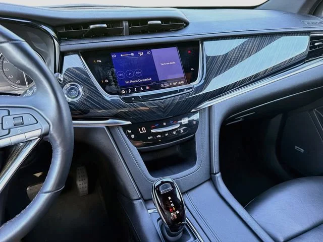 2024 Cadillac XT6 Premium Luxury - Photo 30