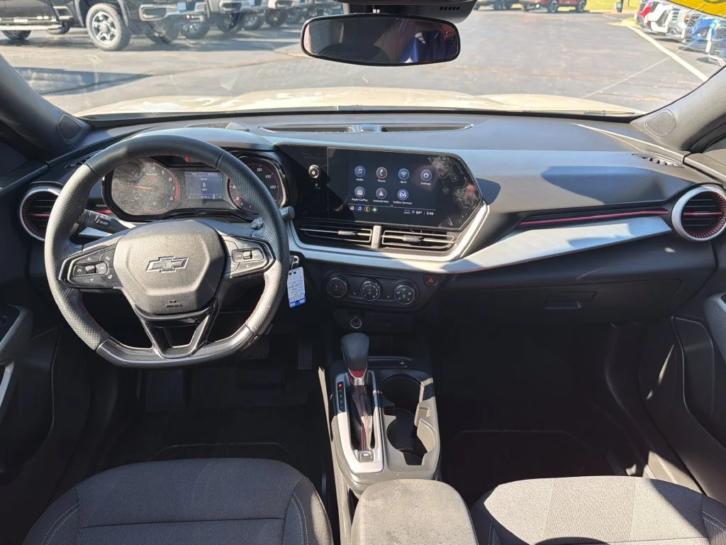2026 Chevrolet Trax RS - Photo 13