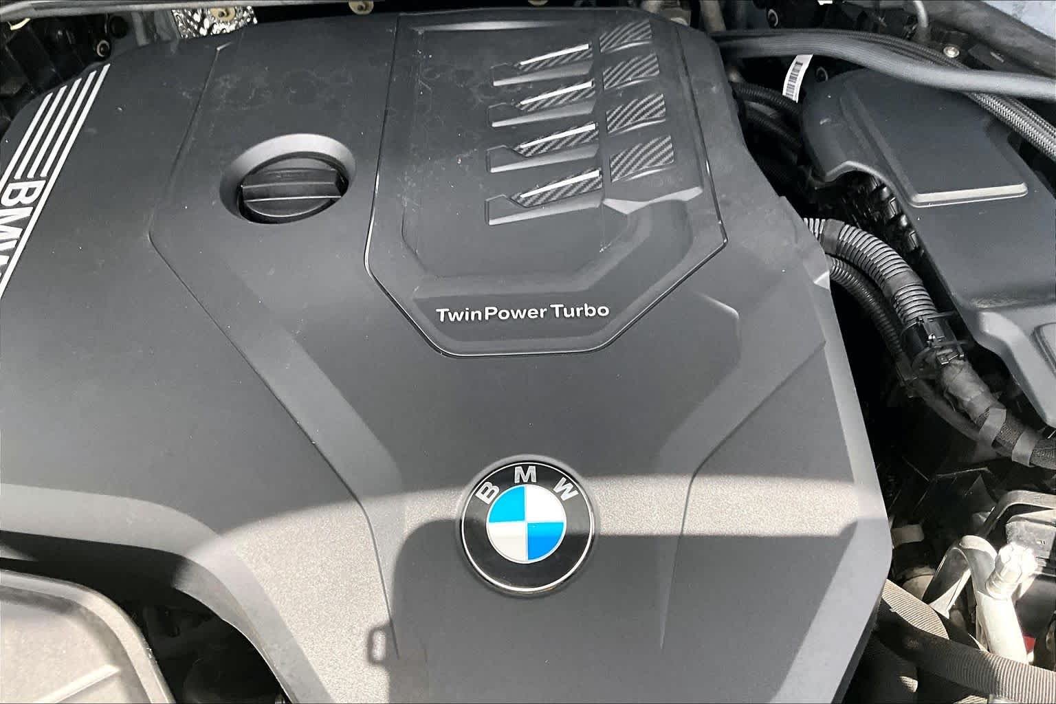 Used 2023 Brooklyn Grey Metallic BMW sDrive30i image 33