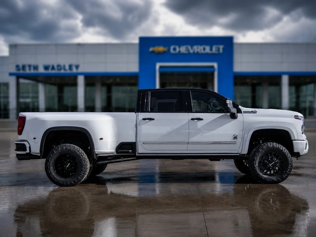 2025 Chevrolet Silverado 3500 HD High Country - Photo 81