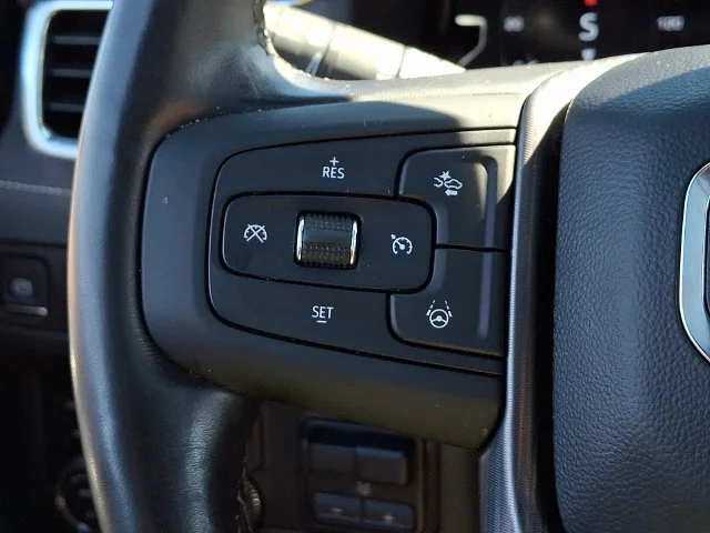2023 GMC Yukon XL Denali Ultimate - Photo 24