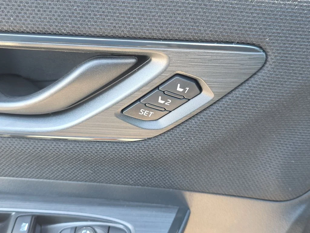 2026 Subaru Outback Premium - Photo 19