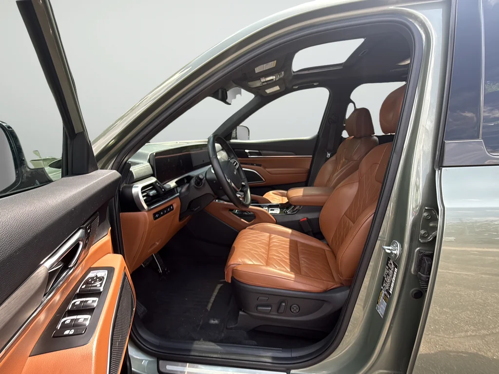 Used 2024 Green Kia SX-Prestige X-Pro image 35